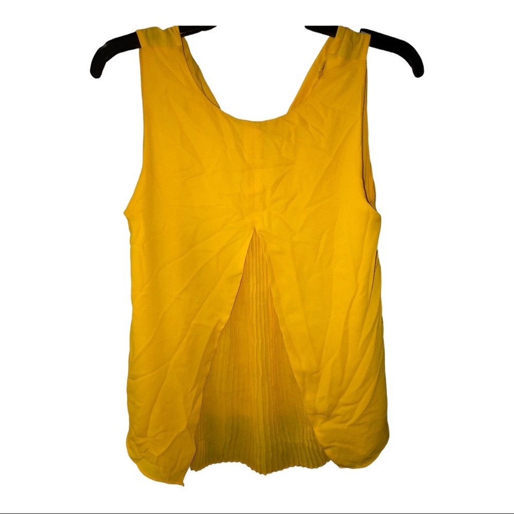 Zara marigold yellow blouse with peek-a-boo accordion pleated front‎ size XS new
